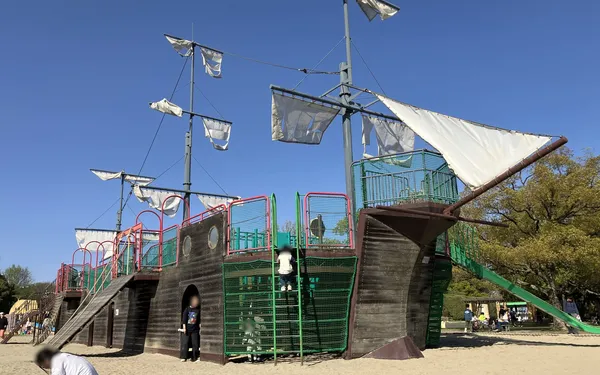 【愛知・稲沢】サリオパーク祖父江 完全ガイド｜70mローラー滑り台・砂遊び・水遊び・BBQまで楽しめる無料の大型公園