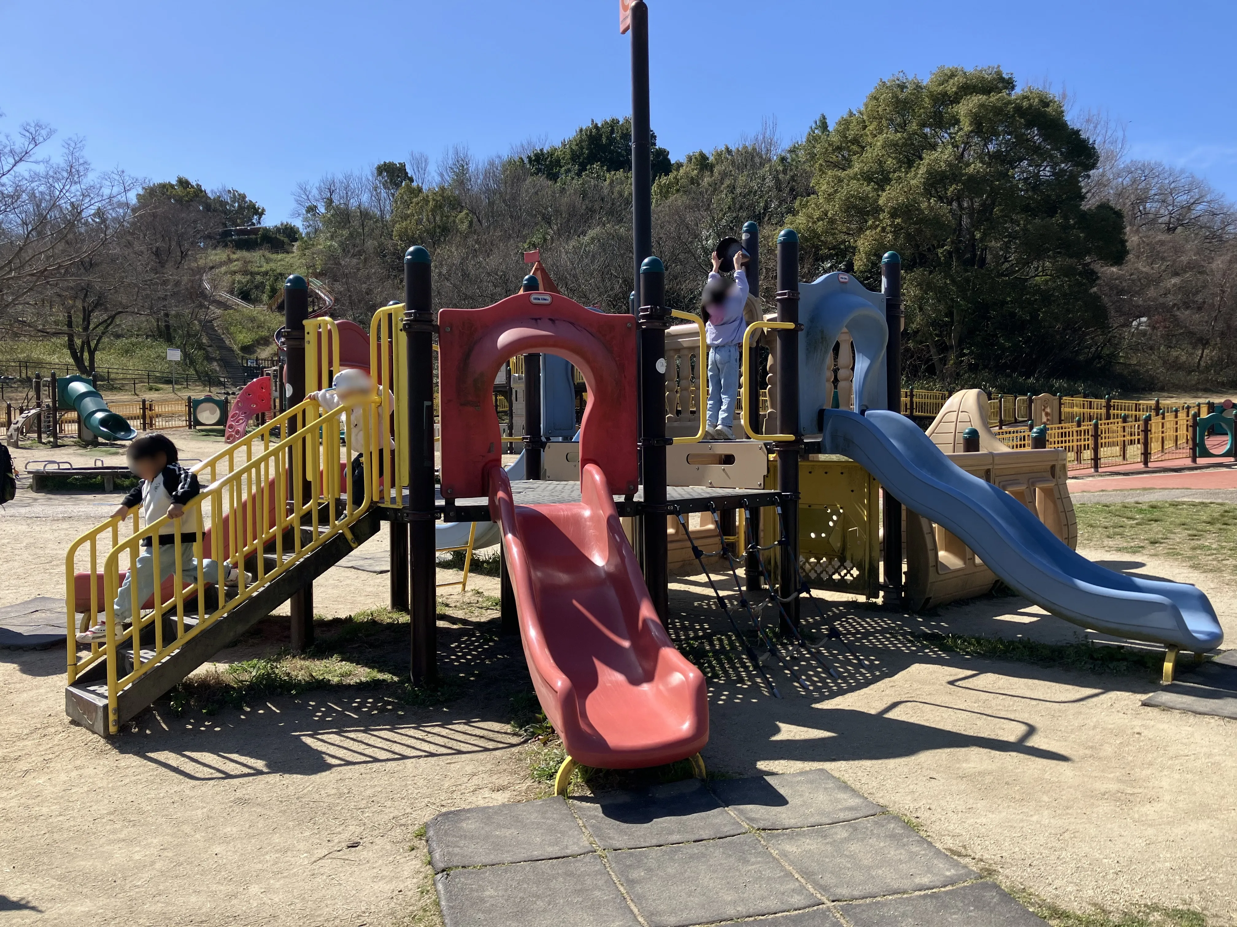 メルヘン広場の幼児向け遊具