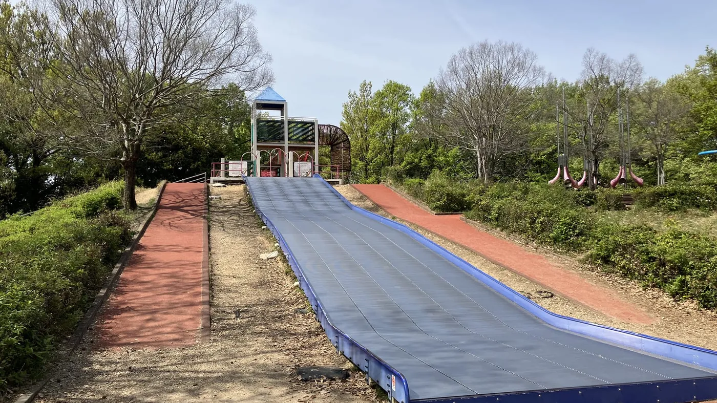 【名古屋】小幡緑地 完全ガイド｜西園の遊具・本園のビュッフェ・手ぶらキャンプ(ヤネル)まで子連れで徹底解説