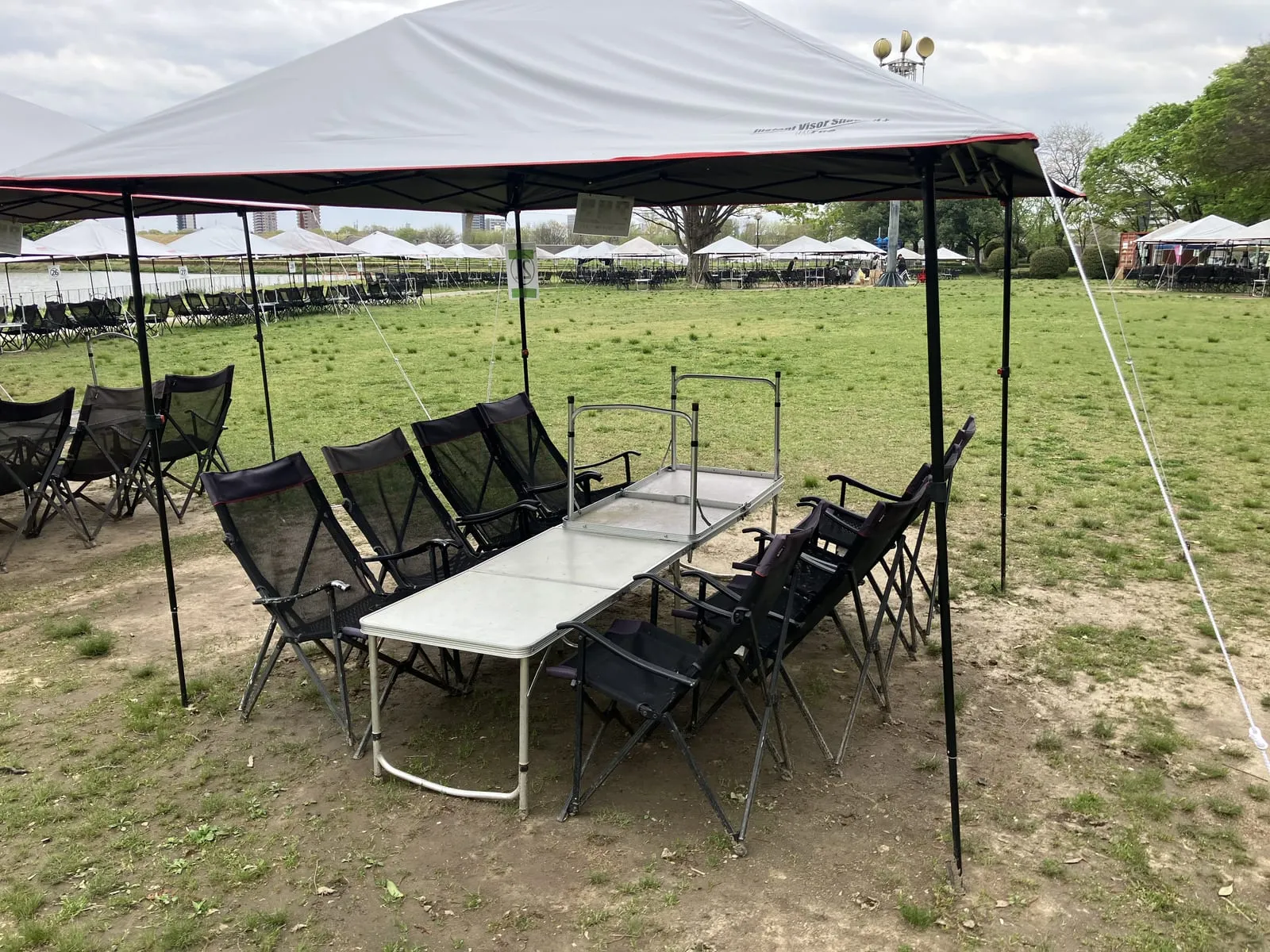 ピクニック広場の手ぶらBBQエリア