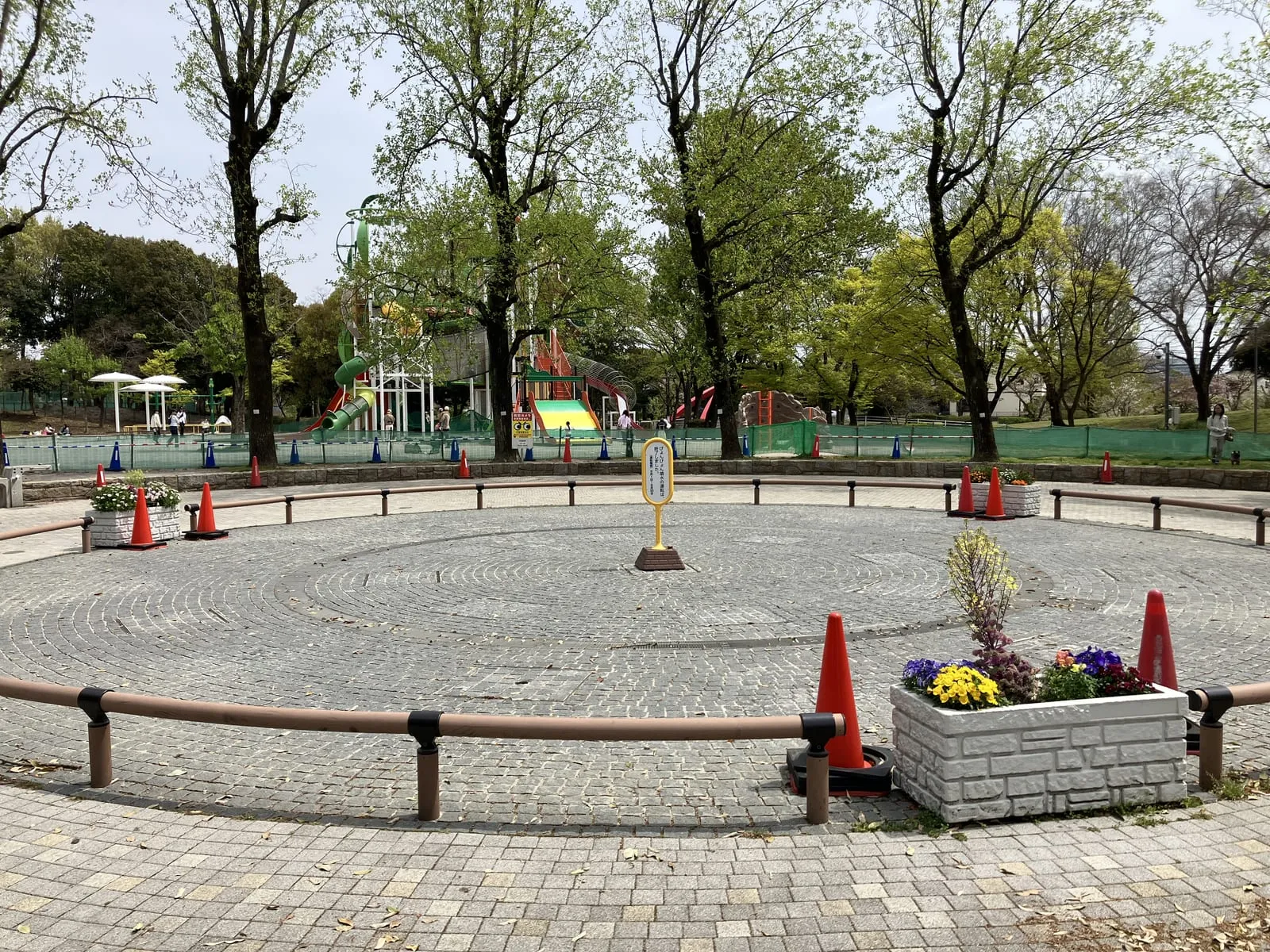 ぴょんぴょん噴水の広場